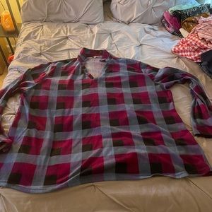 6x boutique long sleeve shirt